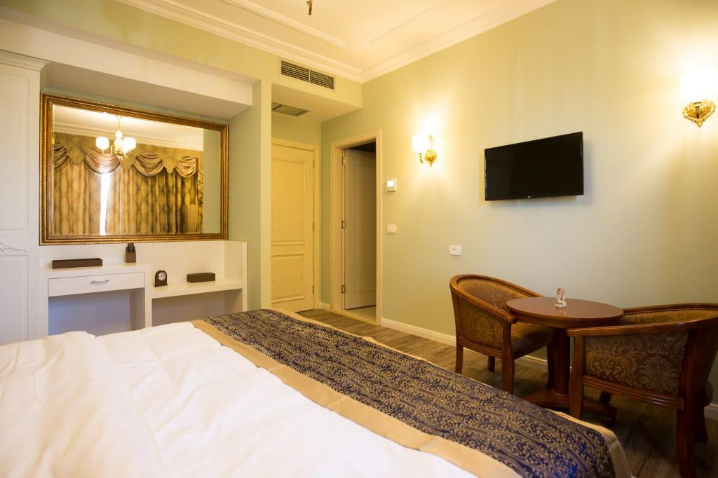 Hotel Britania Kamez 外观 照片