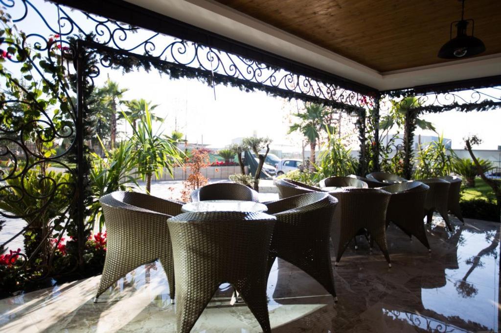 Hotel Britania Kamez 外观 照片